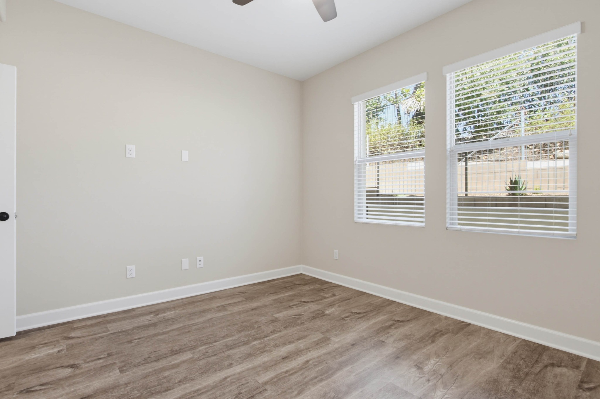 Virtual tour photo 52 of 57 for 1577 Castillo Way #7