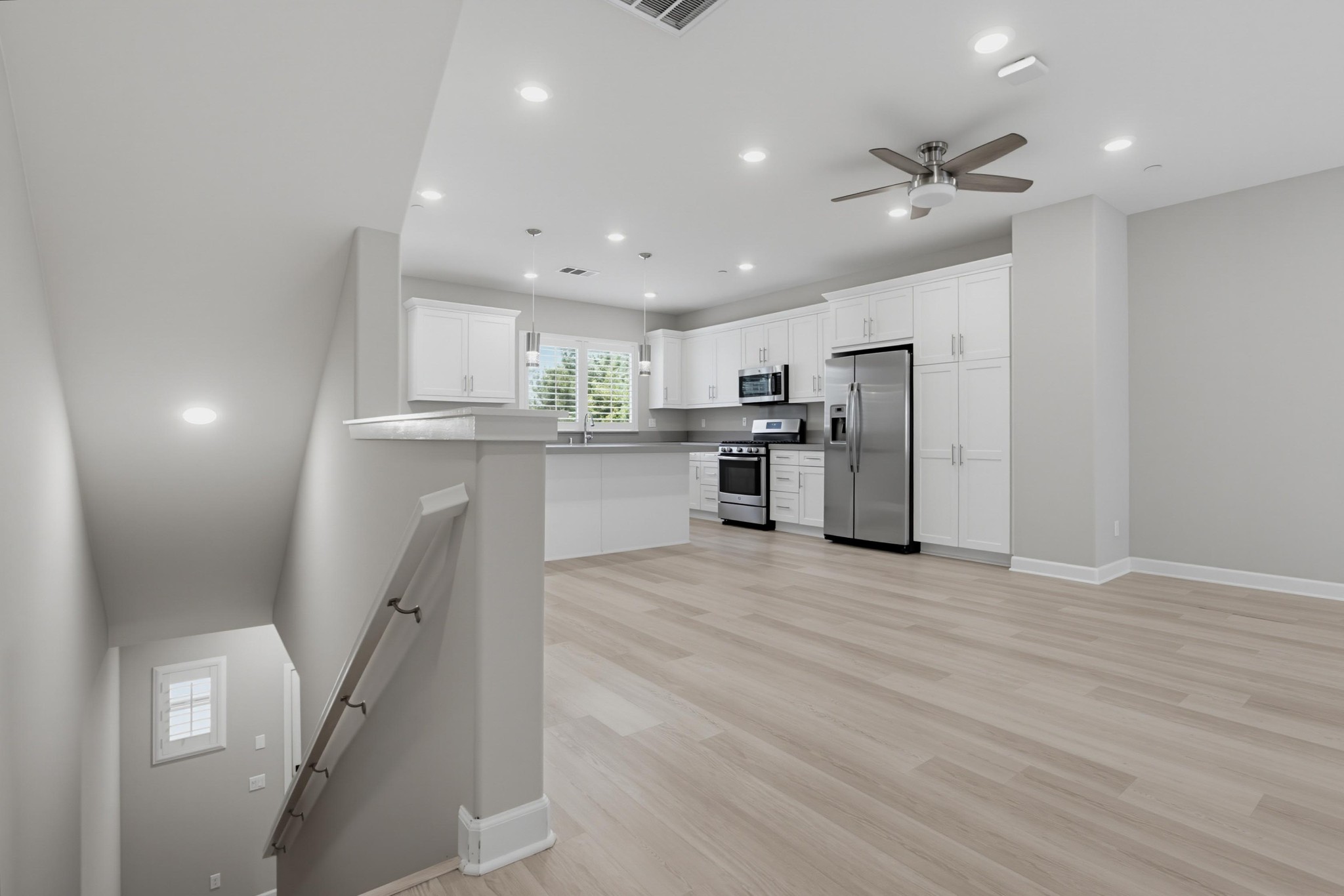 Virtual tour photo 8 of 56 for 1577 Castillo Way #8