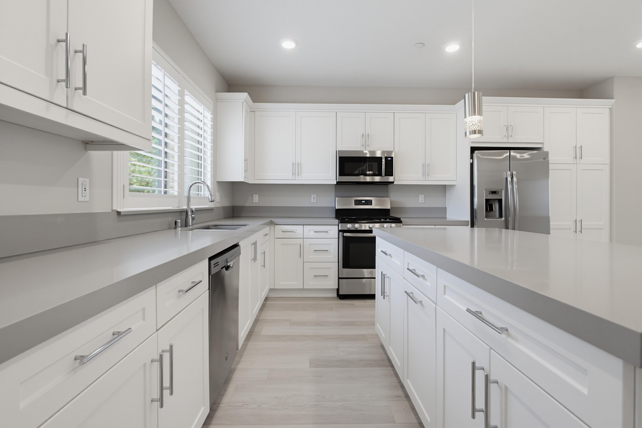Virtual tour photo 21 of 56 for 1577 Castillo Way #8