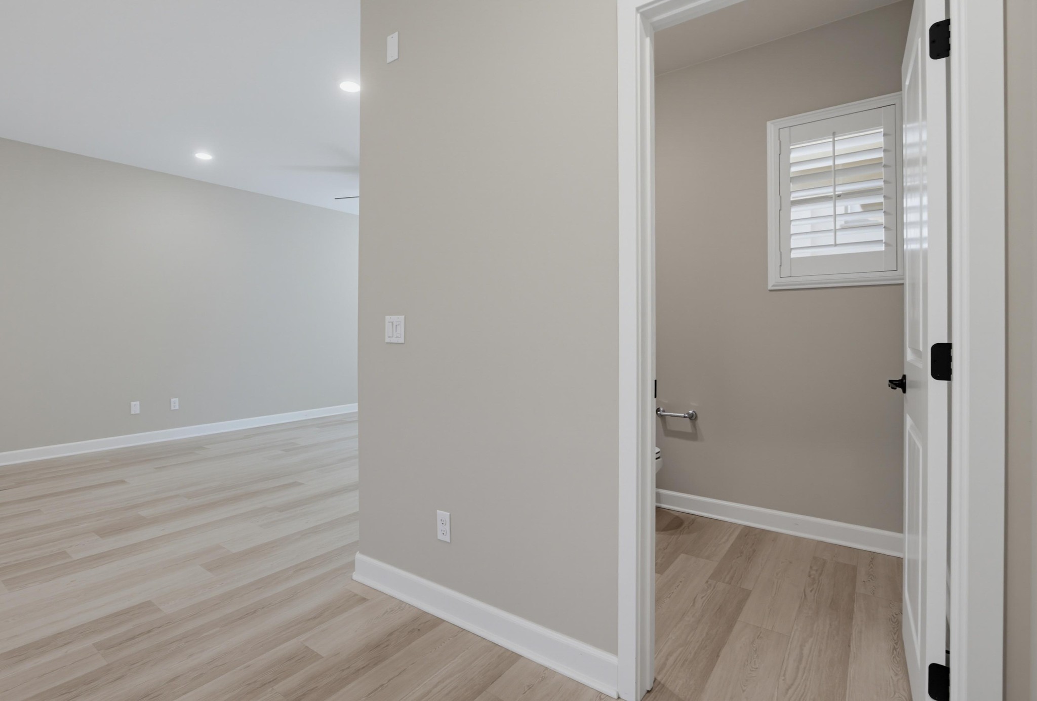 Virtual tour photo 23 of 56 for 1577 Castillo Way #8