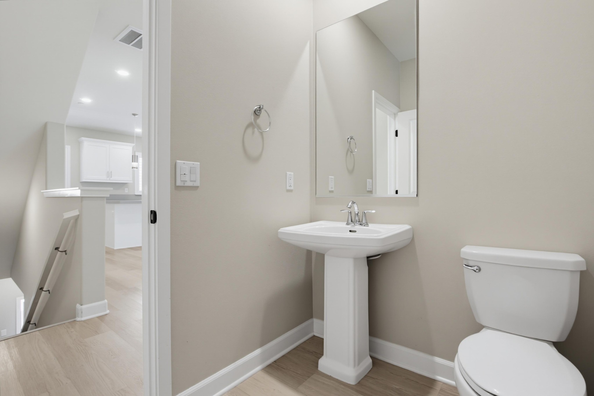 Virtual tour photo 25 of 56 for 1577 Castillo Way #8