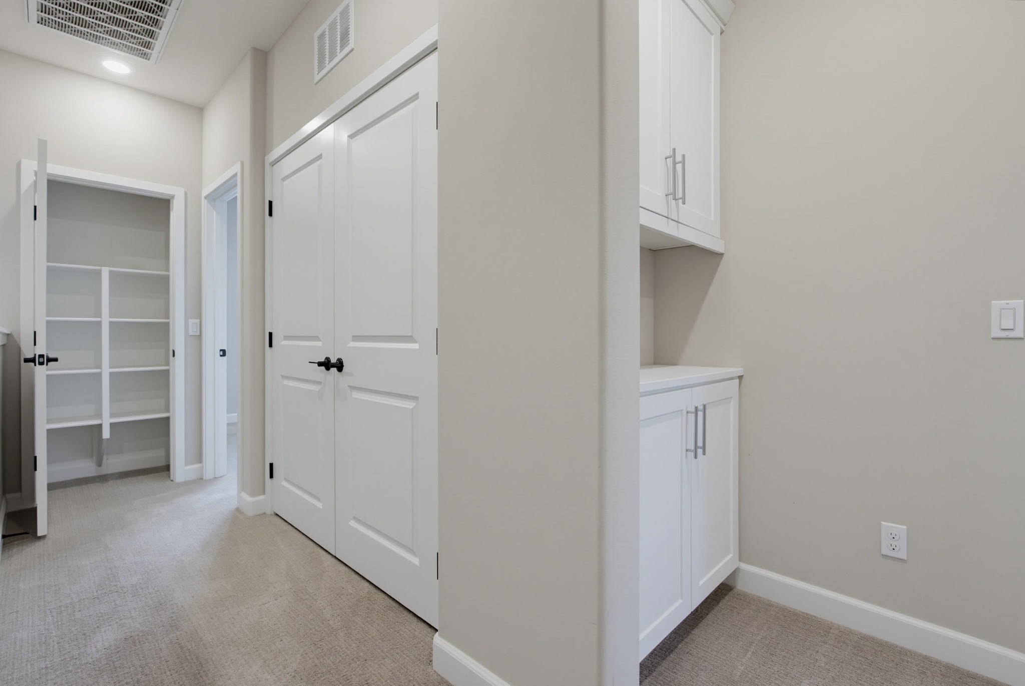 Virtual tour photo 29 of 56 for 1577 Castillo Way #8