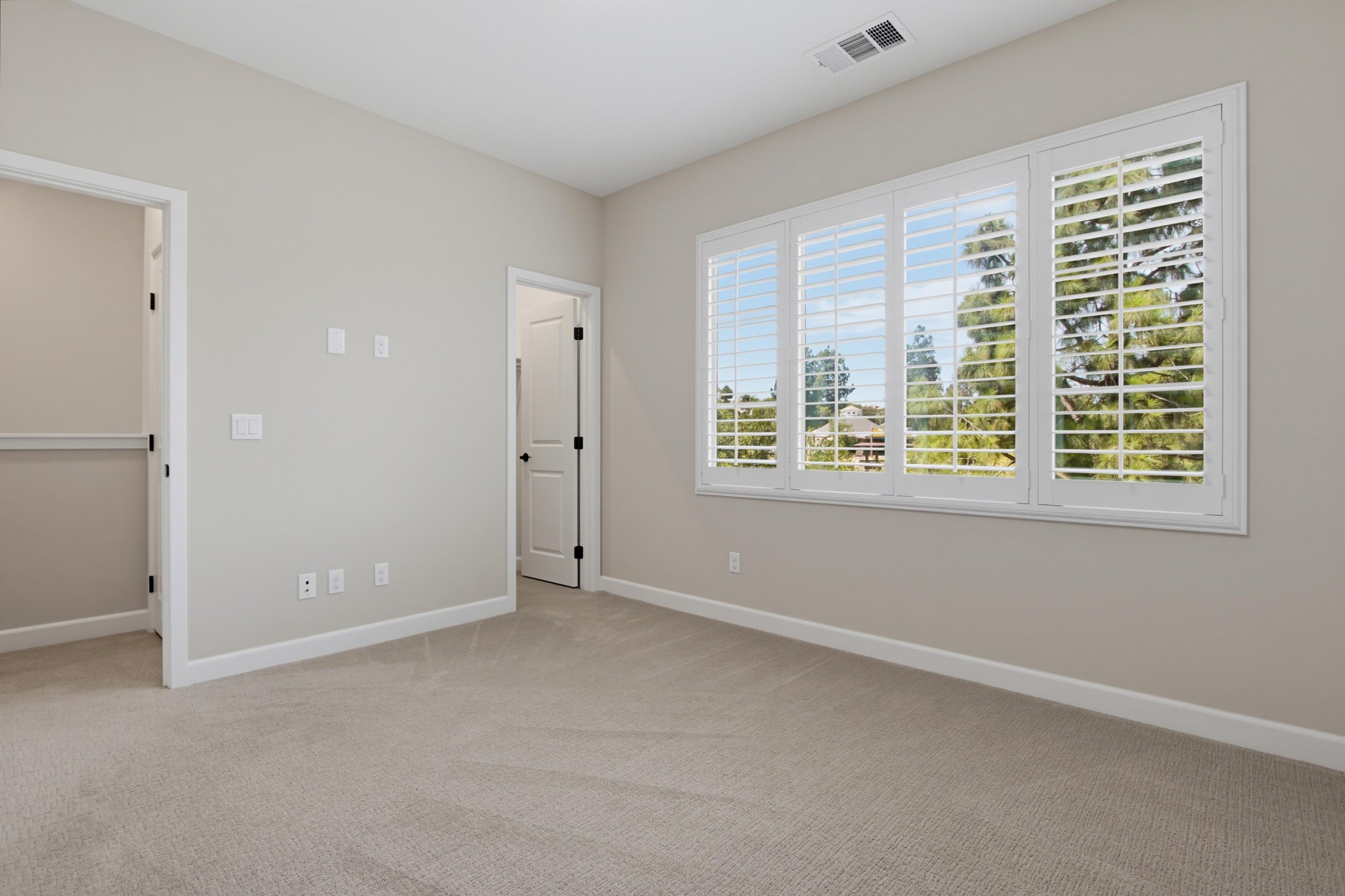 Virtual tour photo 33 of 56 for 1577 Castillo Way #8