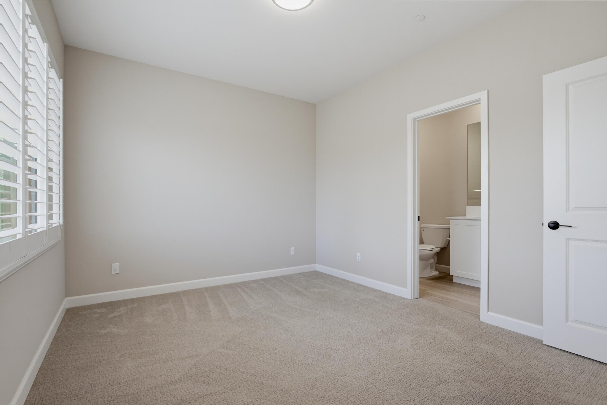 Virtual tour photo 35 of 56 for 1577 Castillo Way #8