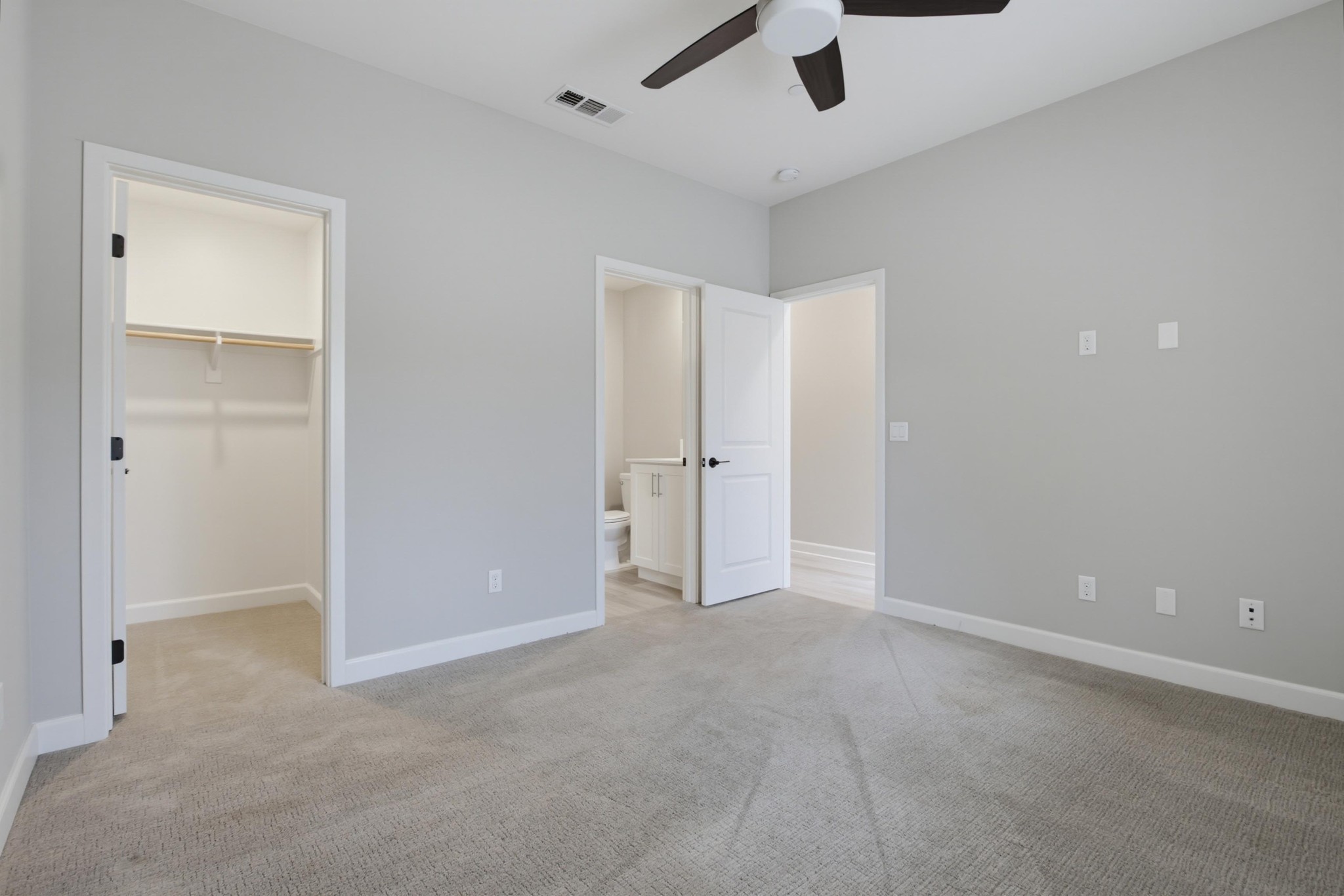 Virtual tour photo 48 of 56 for 1577 Castillo Way #8