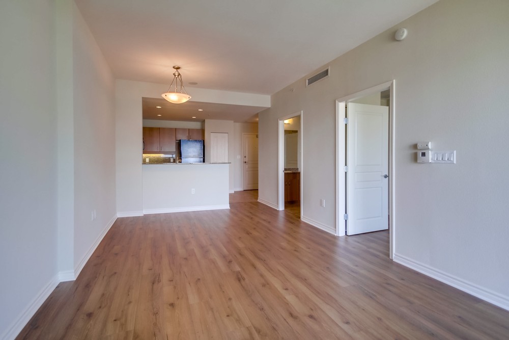 Virtual tour photo 6 of 42 for 1580 Union St #407