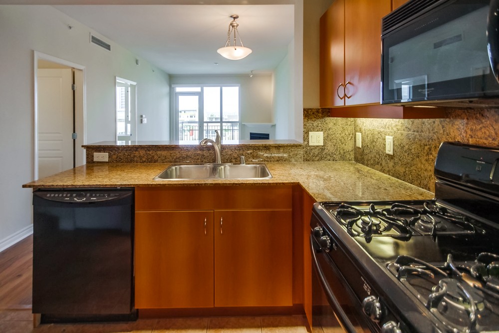 Virtual tour photo 19 of 42 for 1580 Union St #407