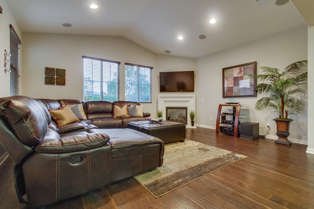 Virtual tour photo 21 of 89 for 15806 Via Montenero