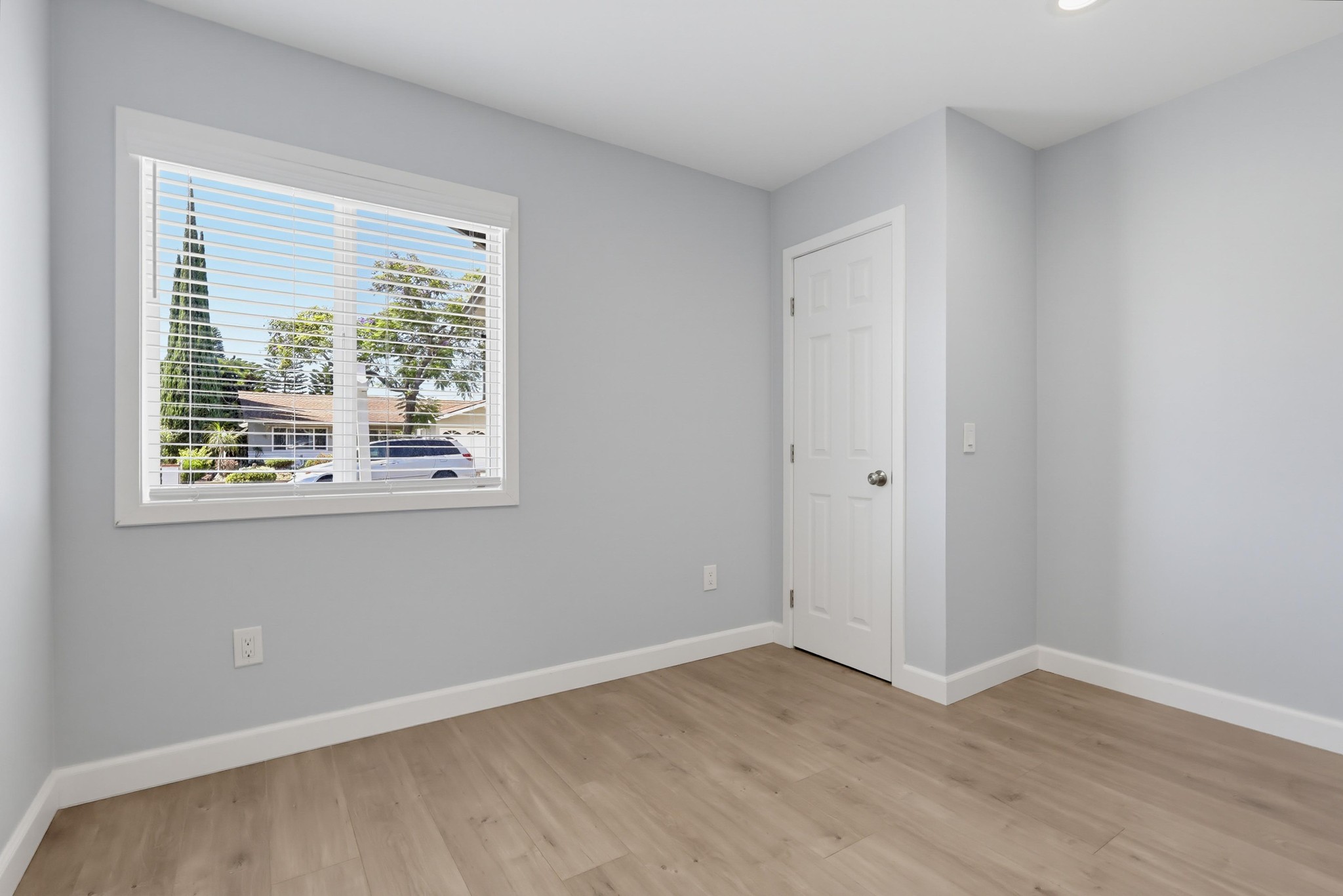 Virtual tour photo 31 of 67 for 15811 Rosalita Dr