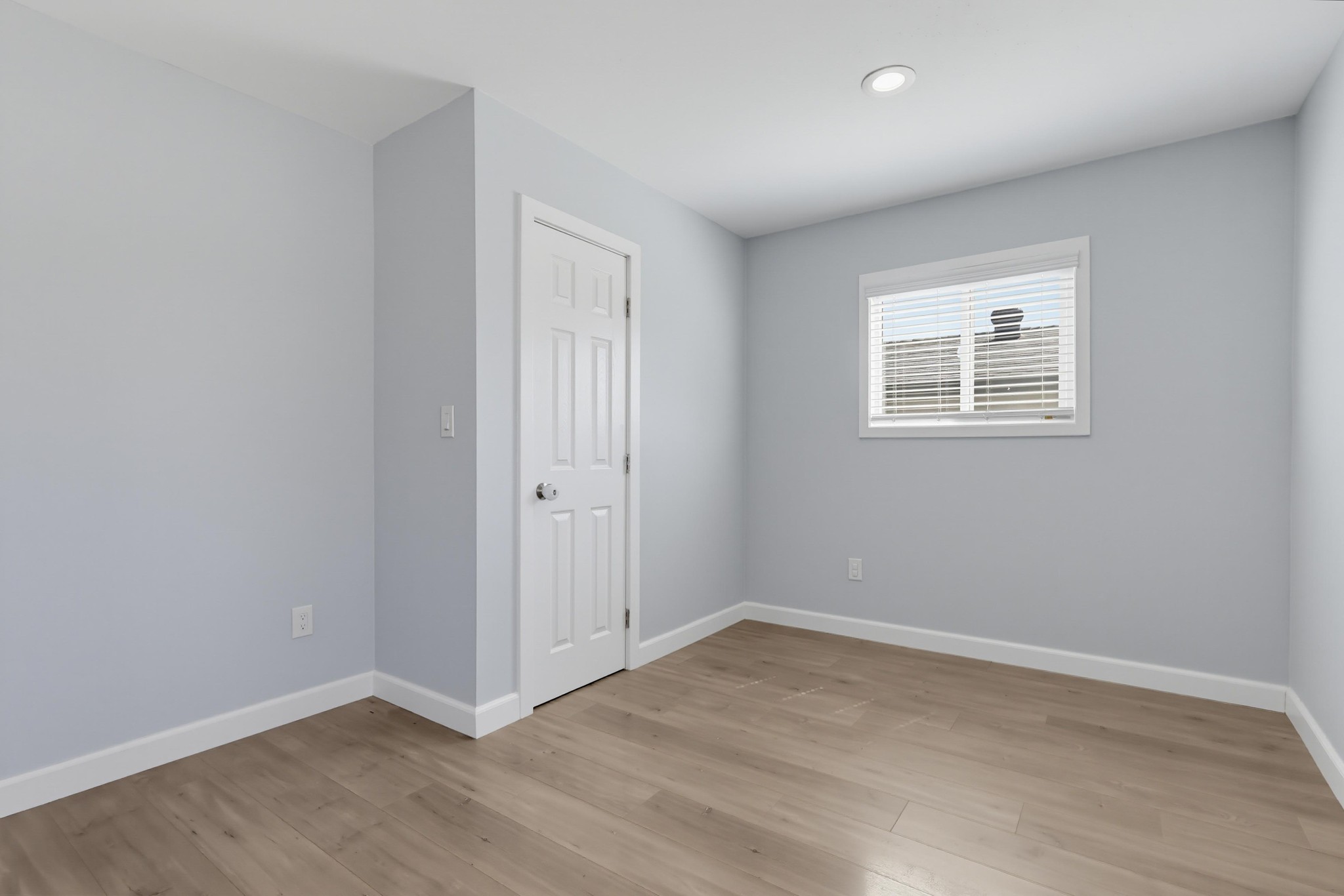 Virtual tour photo 39 of 67 for 15811 Rosalita Dr