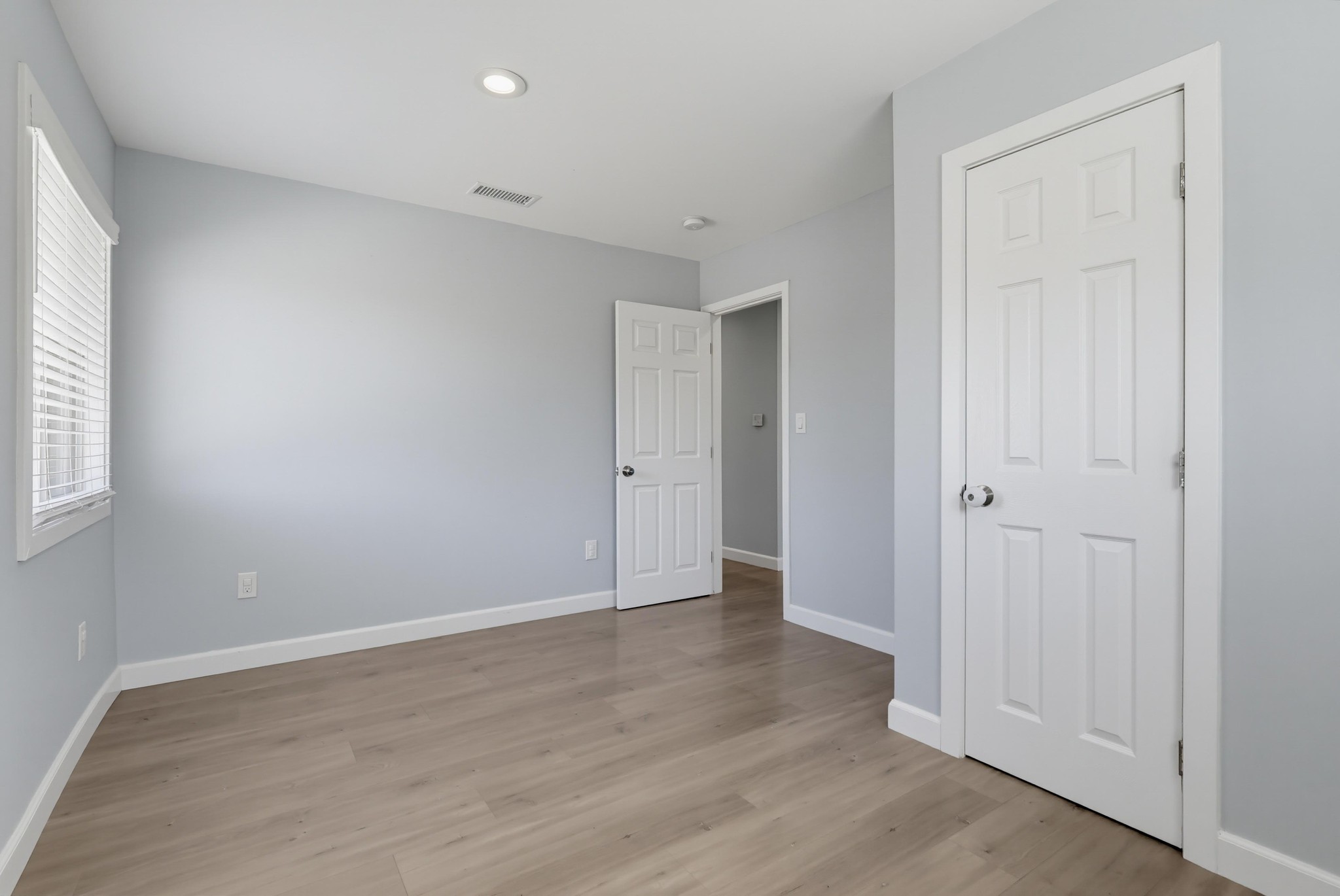 Virtual tour photo 40 of 67 for 15811 Rosalita Dr