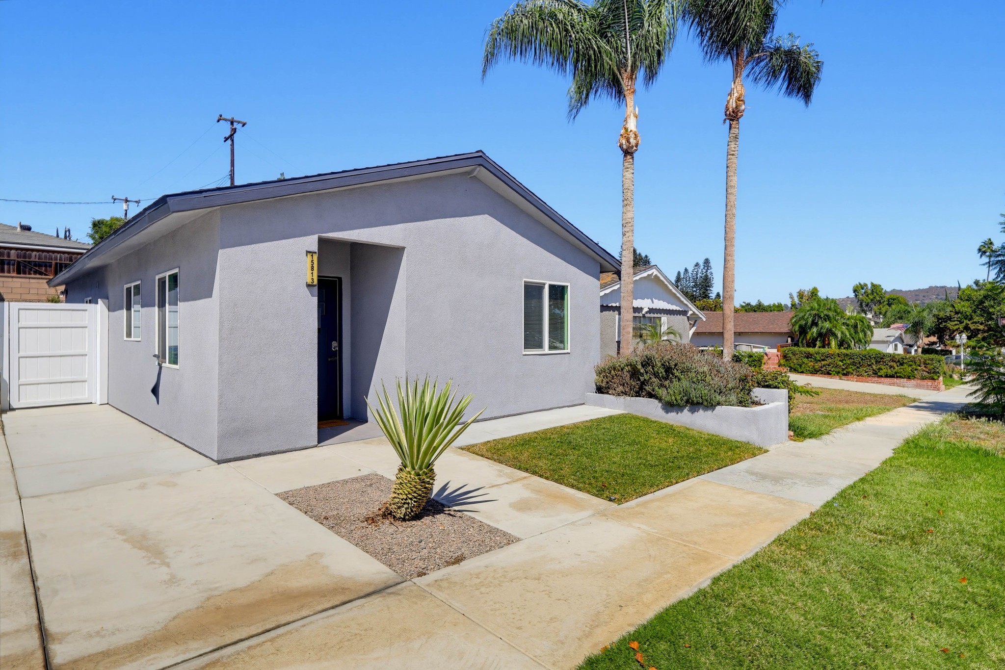 Virtual tour photo 3 of 51 for 15813 Rosalita Dr