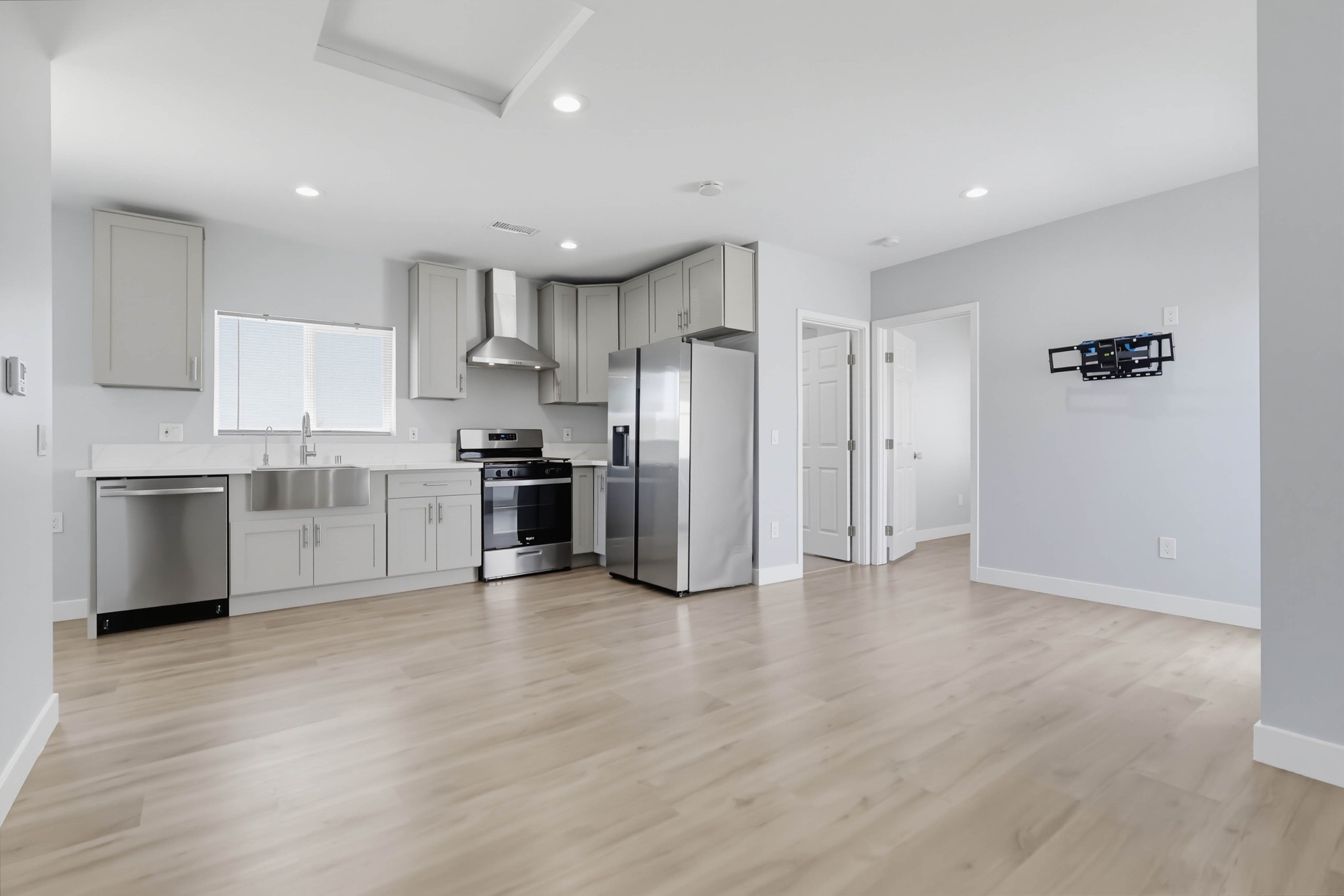 Virtual tour photo 16 of 51 for 15813 Rosalita Dr