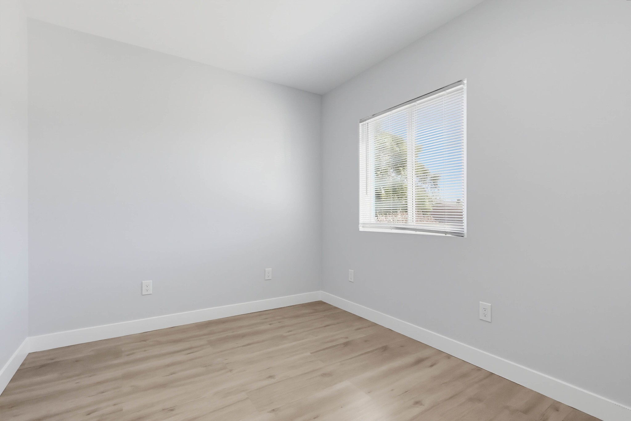 Virtual tour photo 28 of 51 for 15813 Rosalita Dr