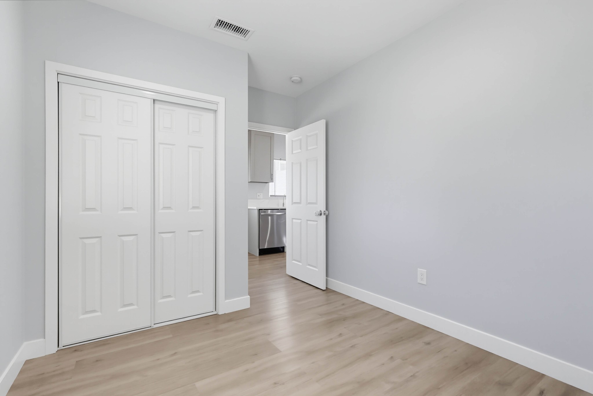 Virtual tour photo 30 of 51 for 15813 Rosalita Dr