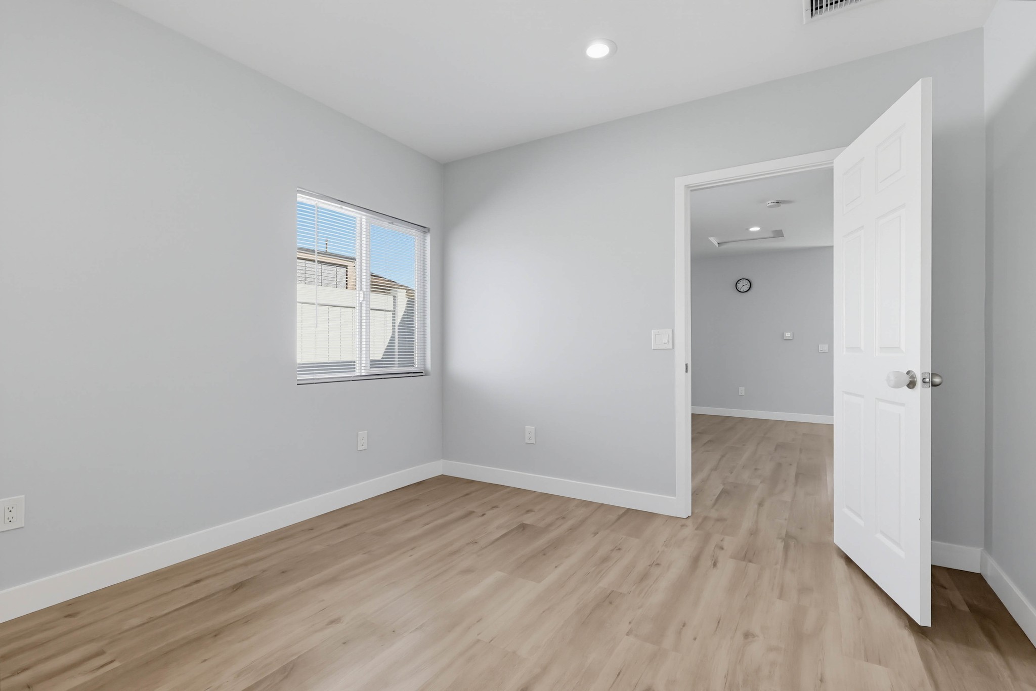 Virtual tour photo 36 of 51 for 15813 Rosalita Dr