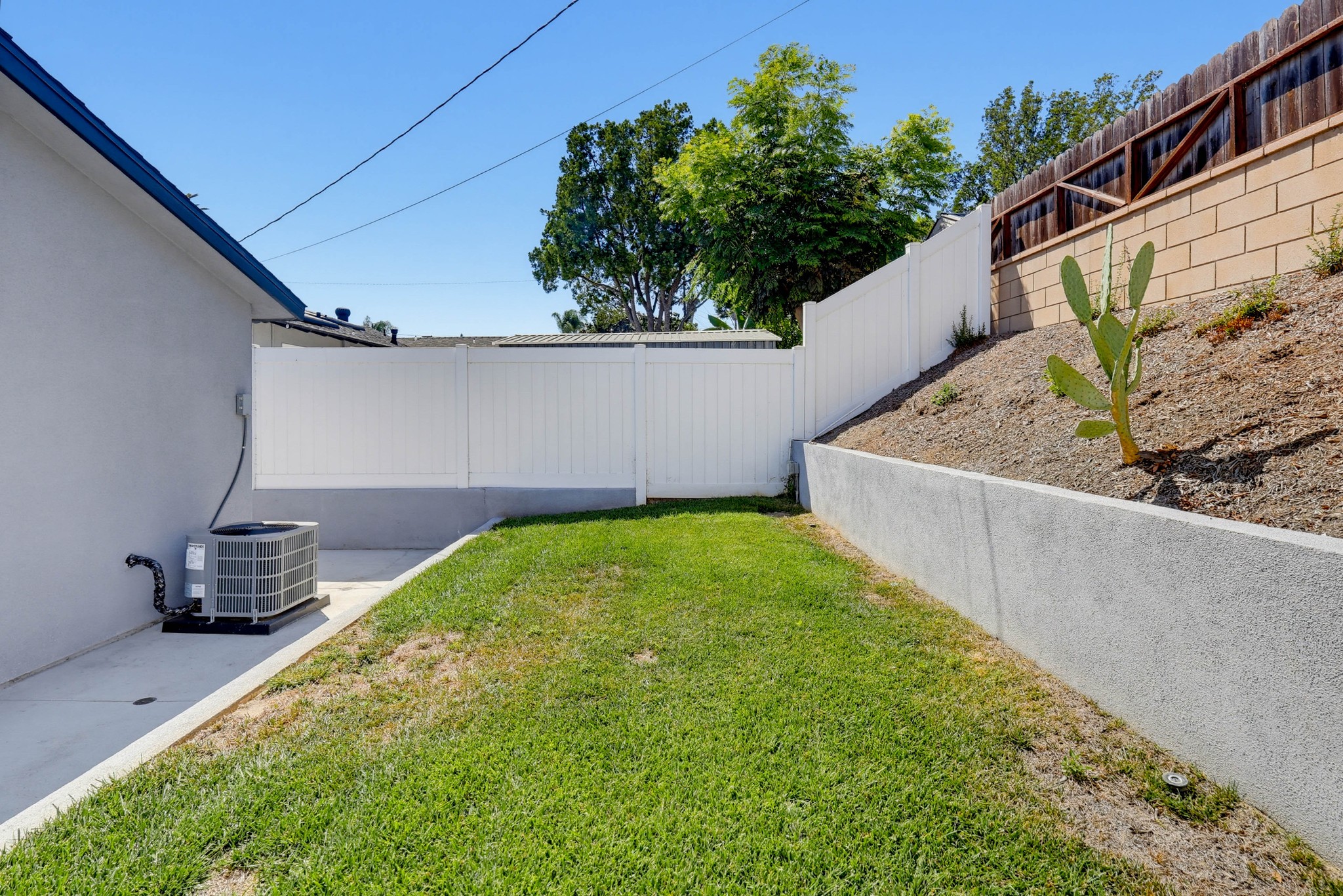 Virtual tour photo 47 of 51 for 15813 Rosalita Dr