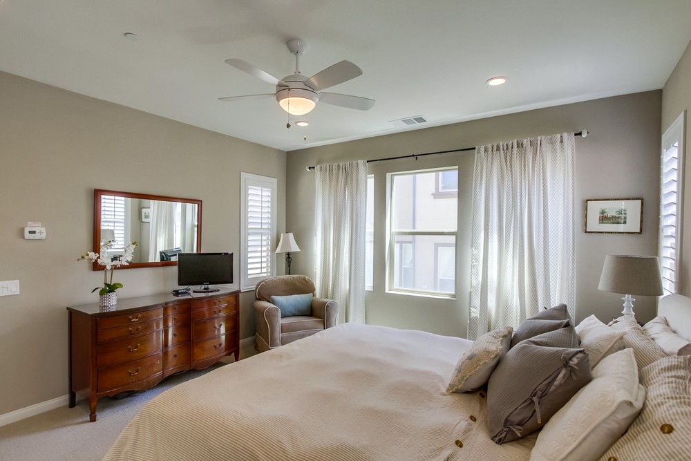Virtual tour photo 35 of 36 for 15816 Babcock St