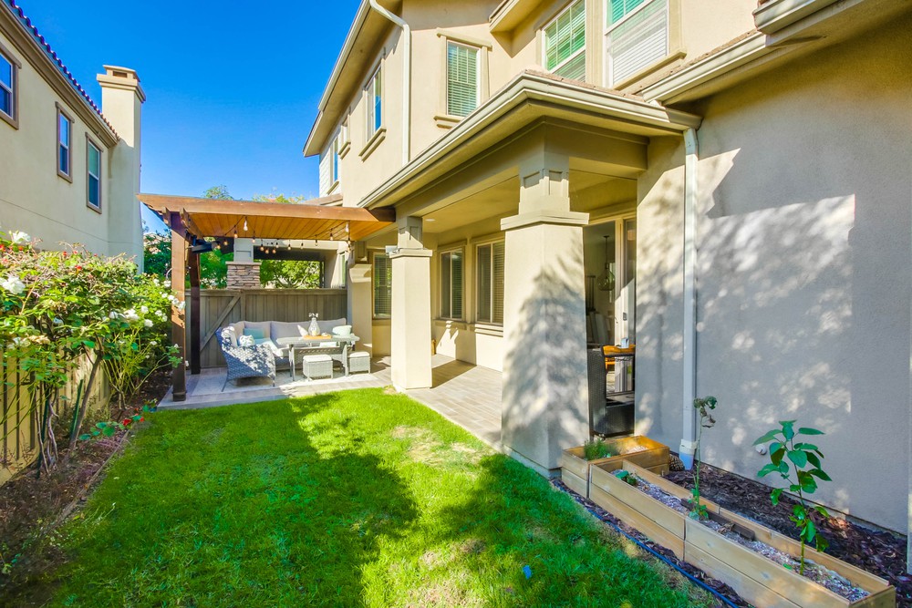 Virtual tour photo 15 of 25 for 15835 Via Montenero