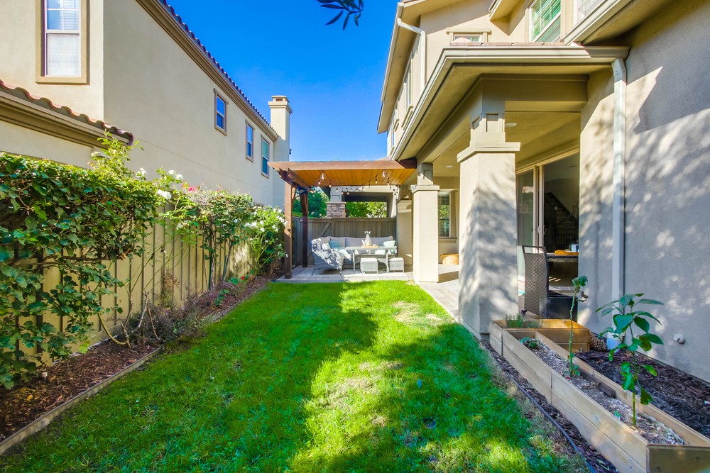 Virtual tour photo 16 of 25 for 15835 Via Montenero