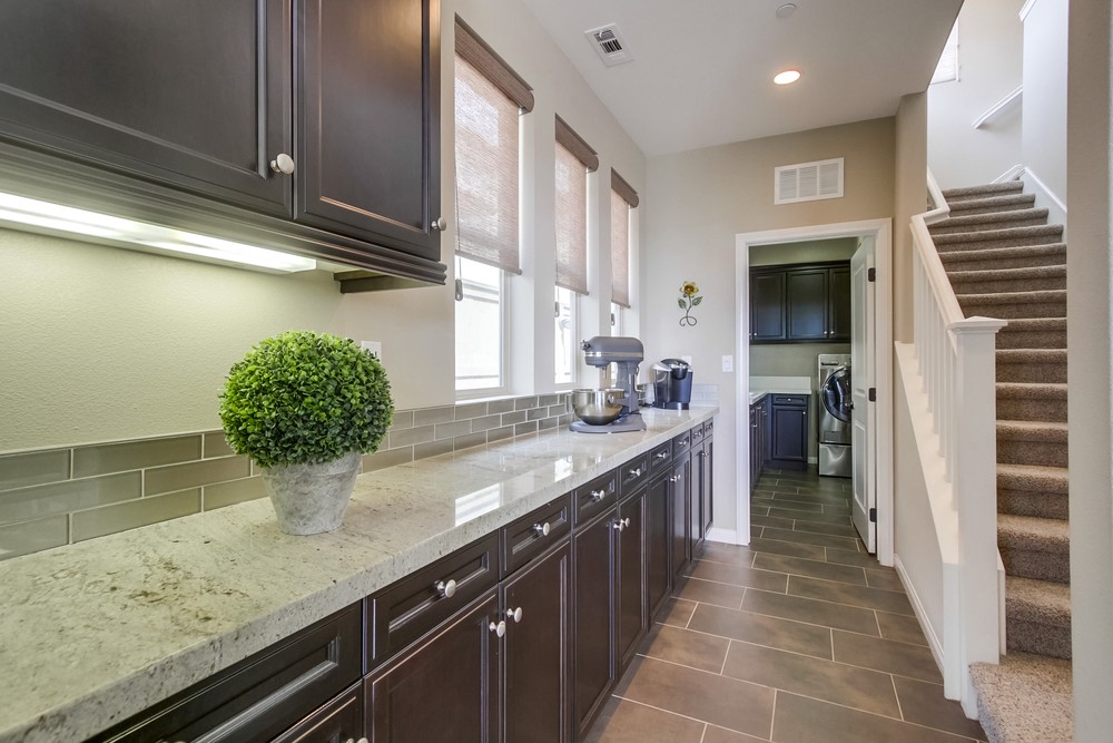 Virtual tour photo 13 of 41 for 15838 Potomac Ridge Rd