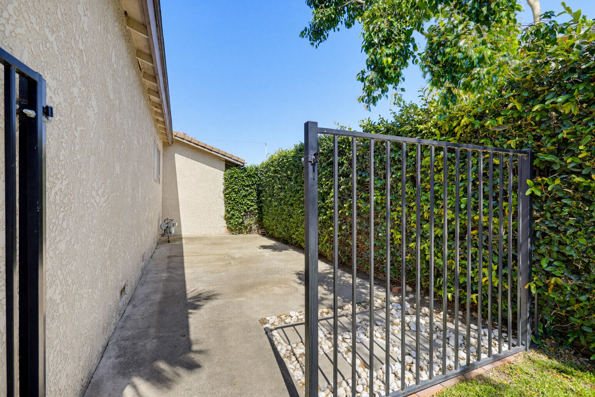 Virtual tour photo 44 of 47 for 15852 Tullow Ln