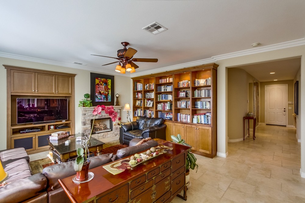 Virtual tour photo 12 of 44 for 15857 Paseo Del Sur