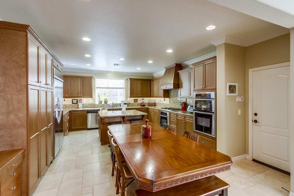 Virtual tour photo 16 of 44 for 15857 Paseo Del Sur