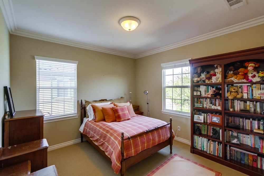 Virtual tour photo 33 of 44 for 15857 Paseo Del Sur