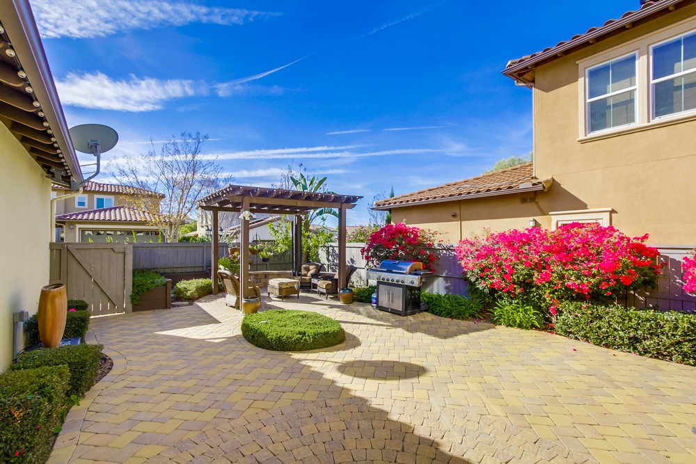 Virtual tour photo 43 of 44 for 15857 Paseo Del Sur