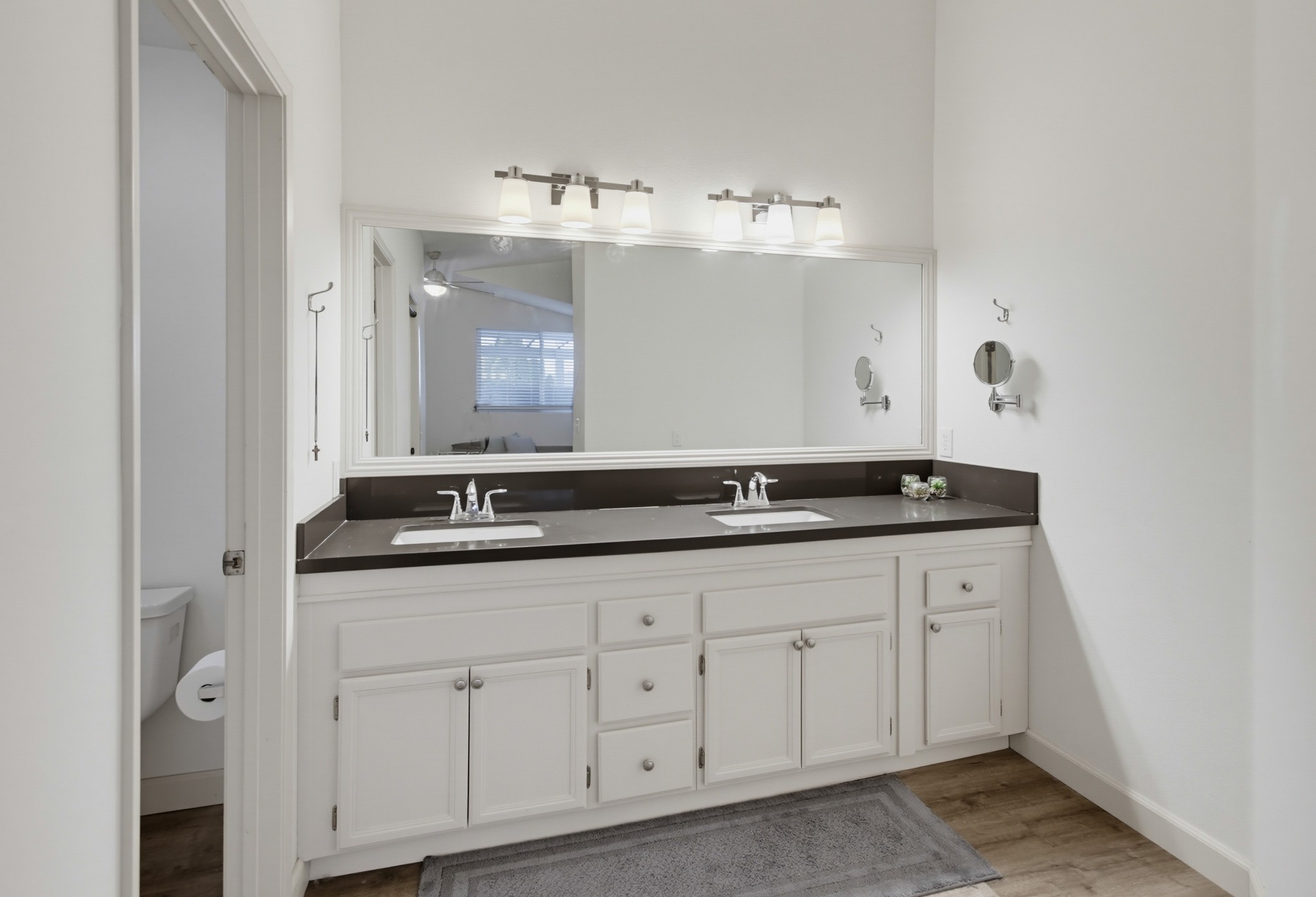 Virtual tour photo 23 of 81 for 15860 Caminito Cercado