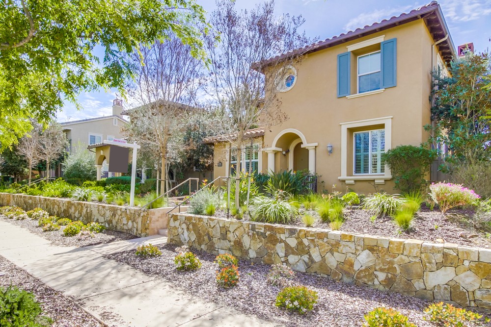 Virtual tour photo 4 of 46 for 15861 Paseo Del Sur
