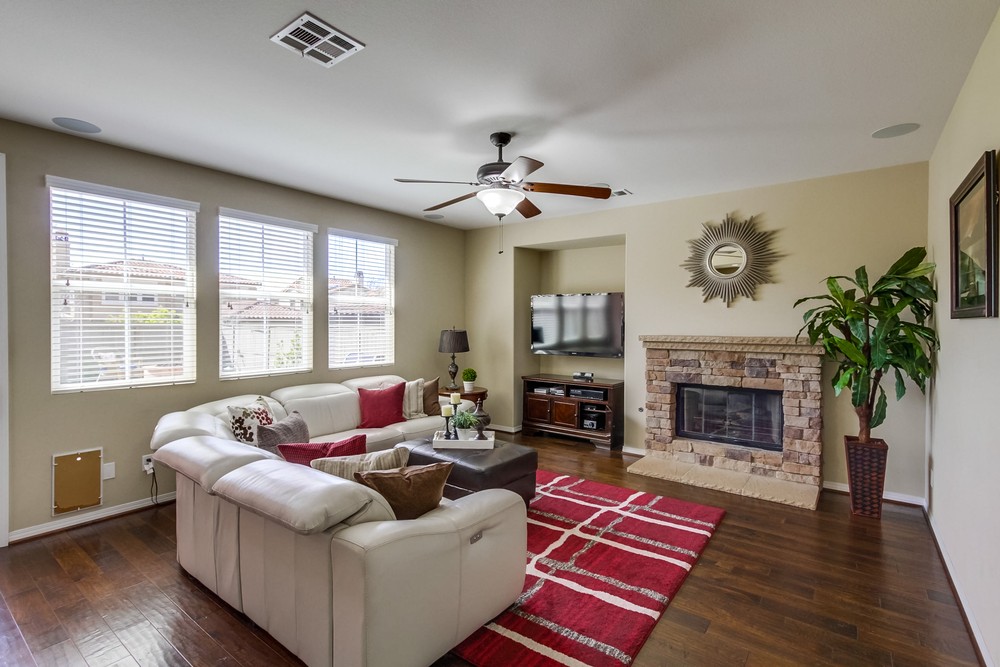 Virtual tour photo 11 of 46 for 15861 Paseo Del Sur