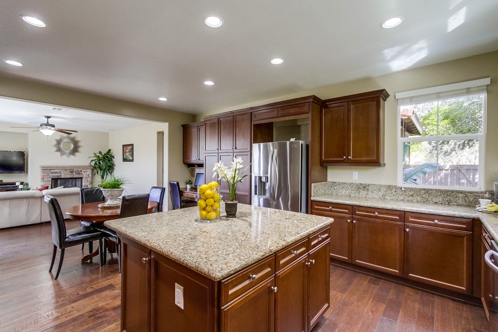 Virtual tour photo 17 of 46 for 15861 Paseo Del Sur