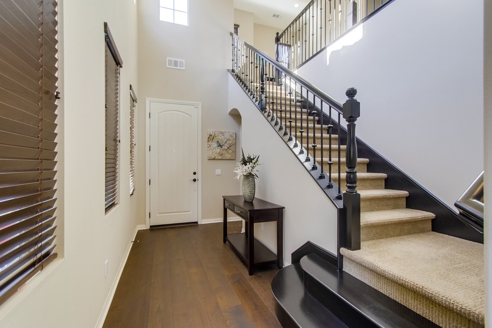 Virtual tour photo 6 of 56 for 15869 Babcock St