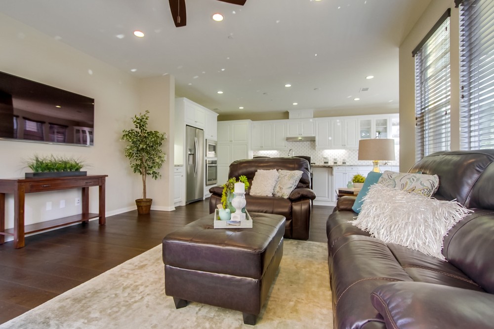 Virtual tour photo 8 of 56 for 15869 Babcock St
