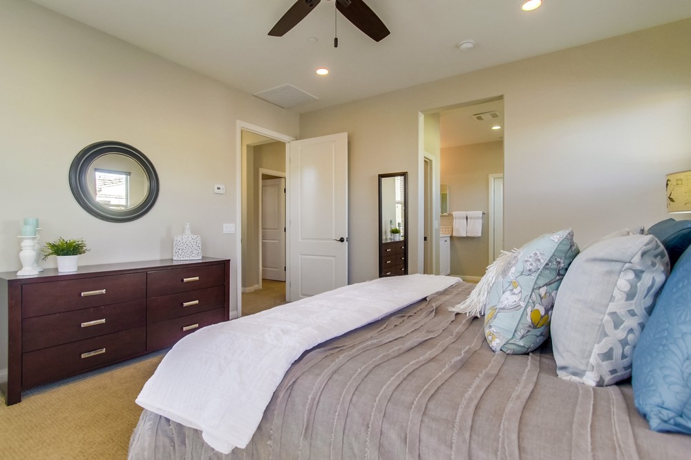 Virtual tour photo 30 of 56 for 15869 Babcock St