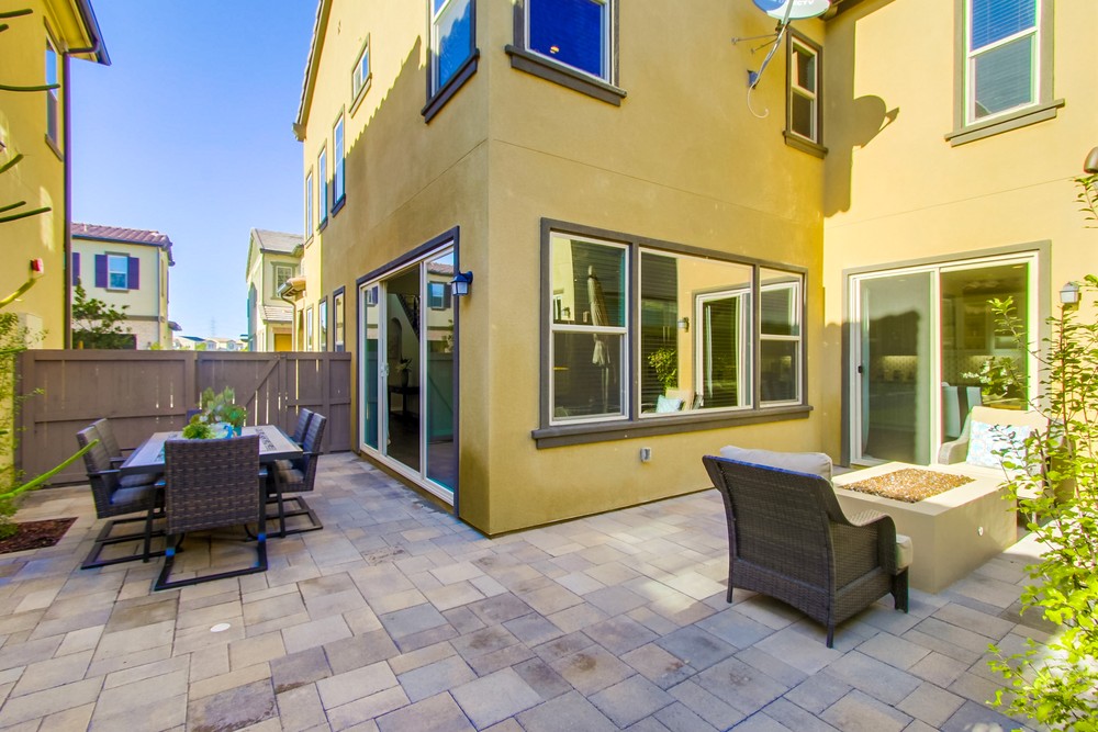 Virtual tour photo 55 of 56 for 15869 Babcock St