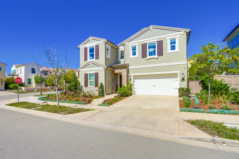 Virtual tour photo 4 of 85 for 15886 Angeline Pl