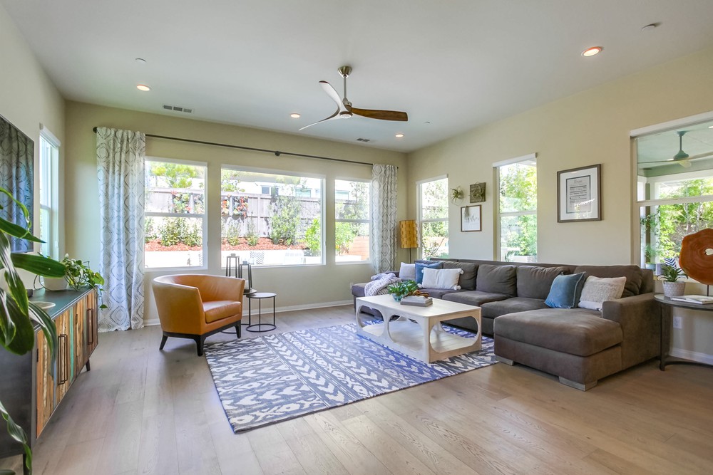 Virtual tour photo 9 of 85 for 15886 Angeline Pl