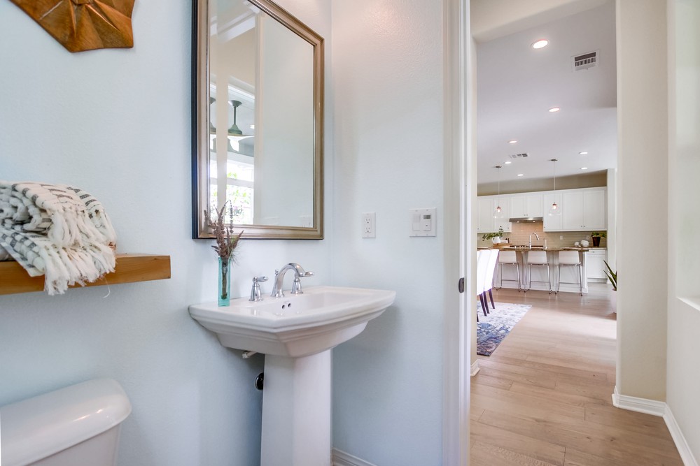Virtual tour photo 32 of 85 for 15886 Angeline Pl
