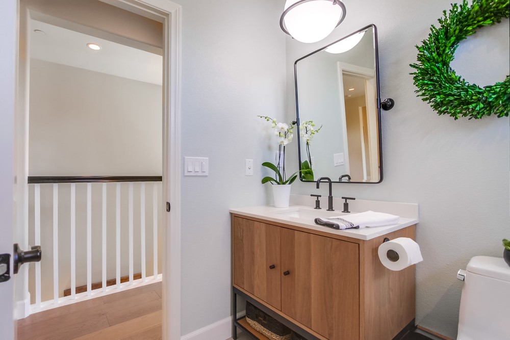 Virtual tour photo 39 of 85 for 15886 Angeline Pl