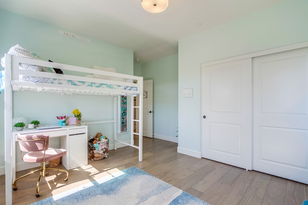 Virtual tour photo 59 of 85 for 15886 Angeline Pl