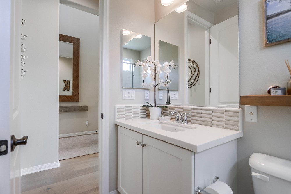 Virtual tour photo 67 of 85 for 15886 Angeline Pl