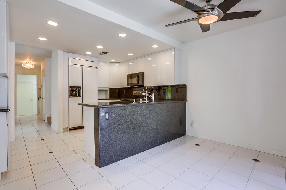 Virtual tour photo 12 of 38 for 15887 Sunnyfield Pl