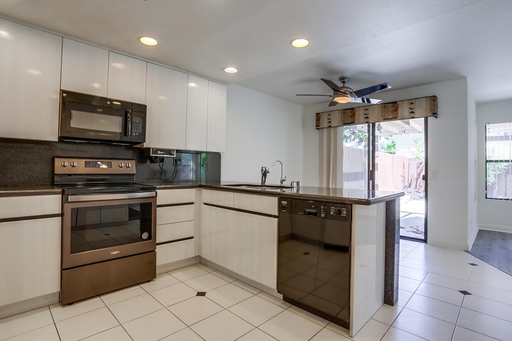 Virtual tour photo 15 of 38 for 15887 Sunnyfield Pl