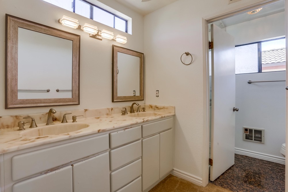 Virtual tour photo 27 of 38 for 15887 Sunnyfield Pl