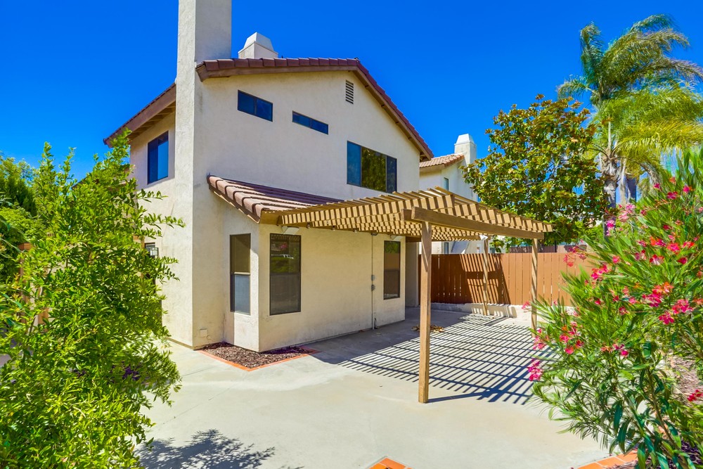 Virtual tour photo 38 of 38 for 15887 Sunnyfield Pl