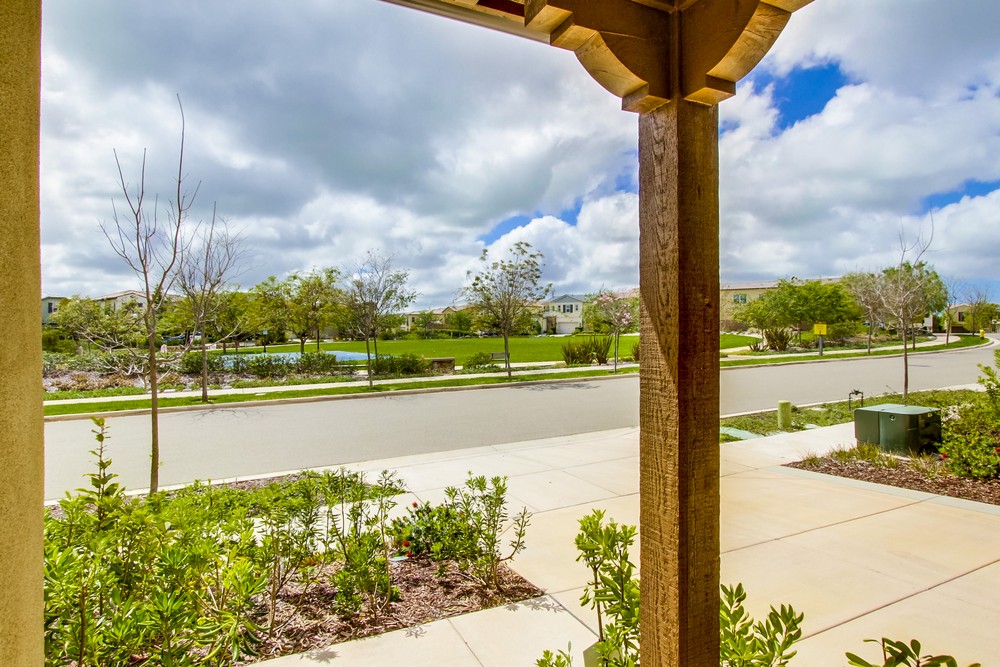 Virtual tour photo 5 of 51 for 15896 Bass Ln