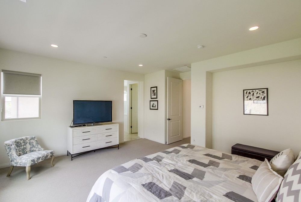 Virtual tour photo 23 of 51 for 15896 Bass Ln